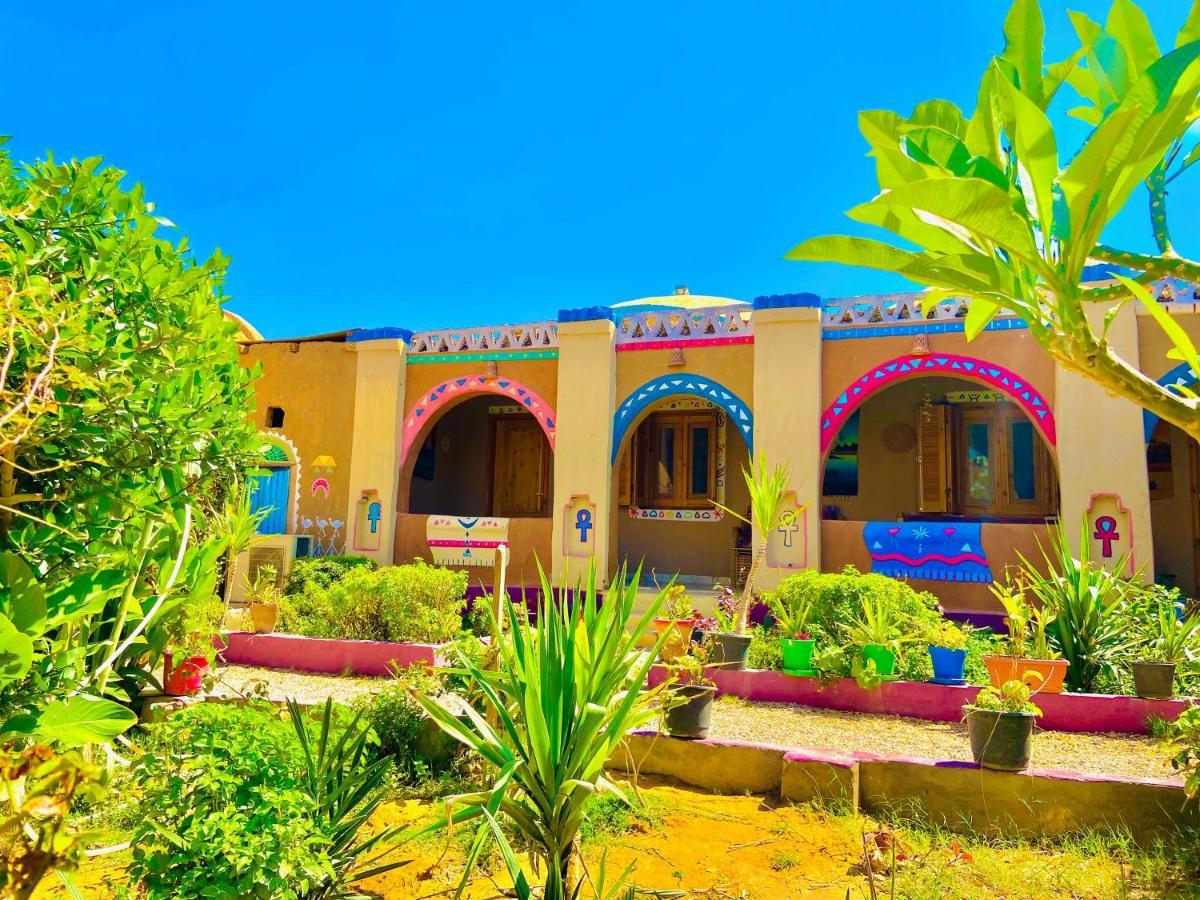 Hotel Kabara Nubian House Abu Simbel Esterno foto