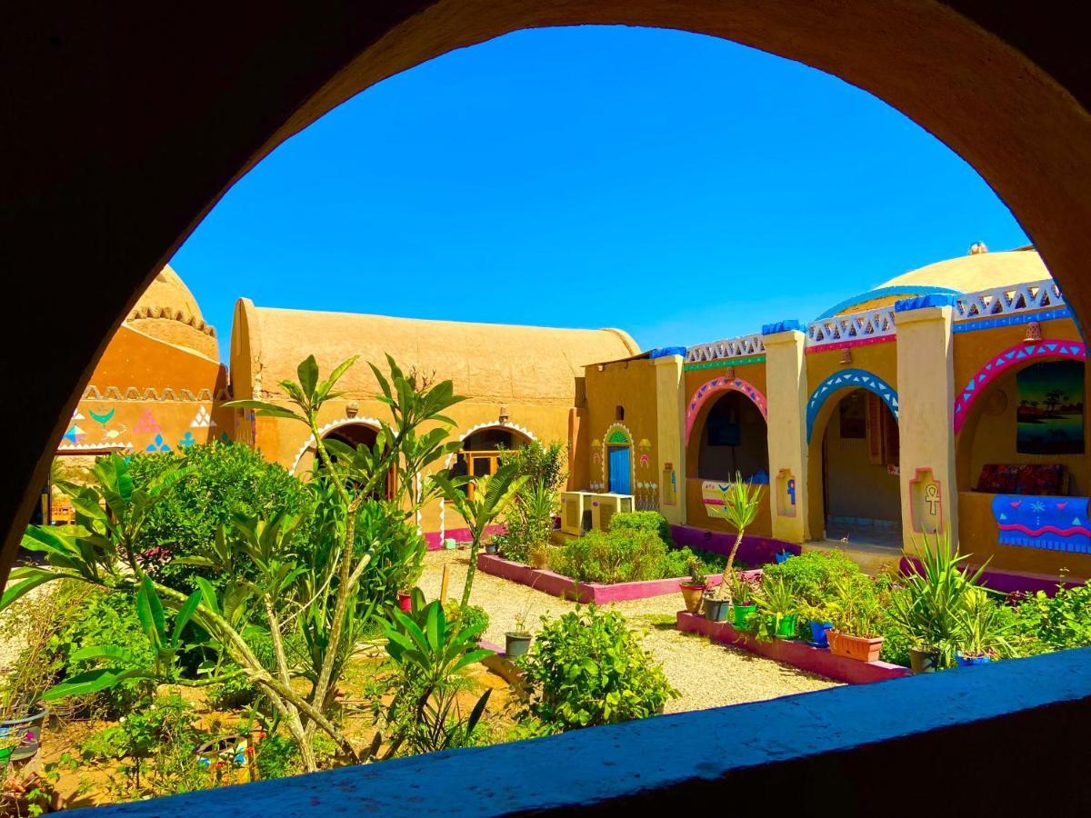 Hotel Kabara Nubian House Abu Simbel Esterno foto