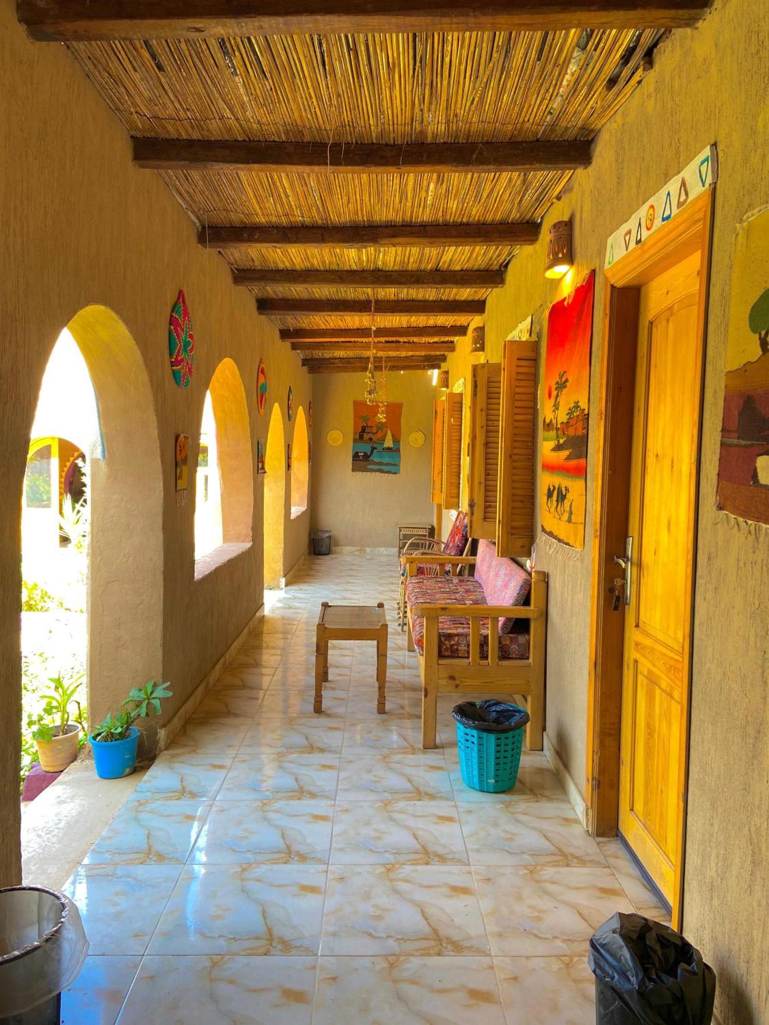 Hotel Kabara Nubian House Abu Simbel Esterno foto